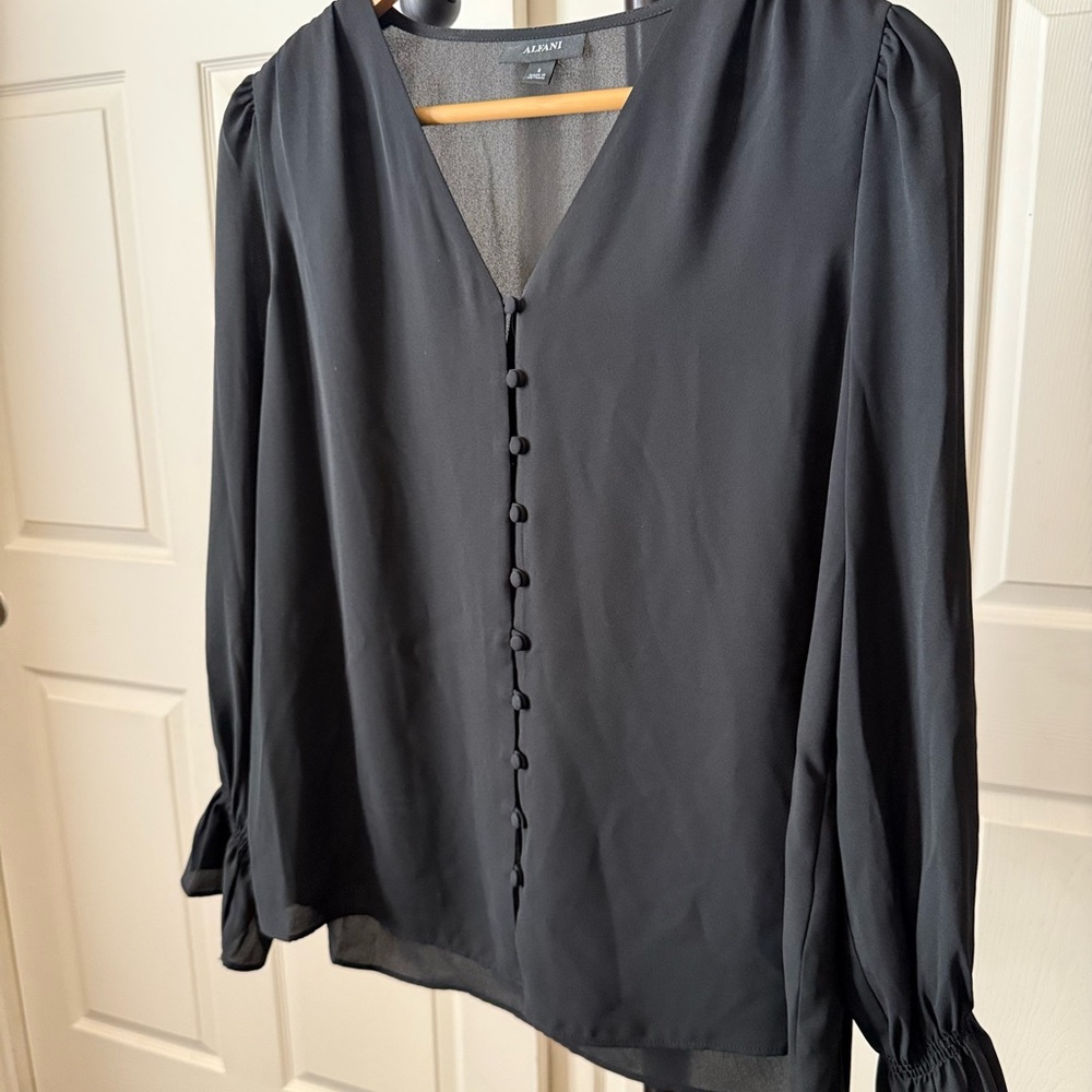 Alfani black blouse size small